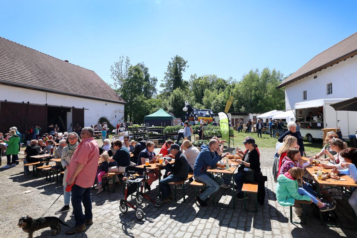 besucher des Bio Genuss-Festivals
