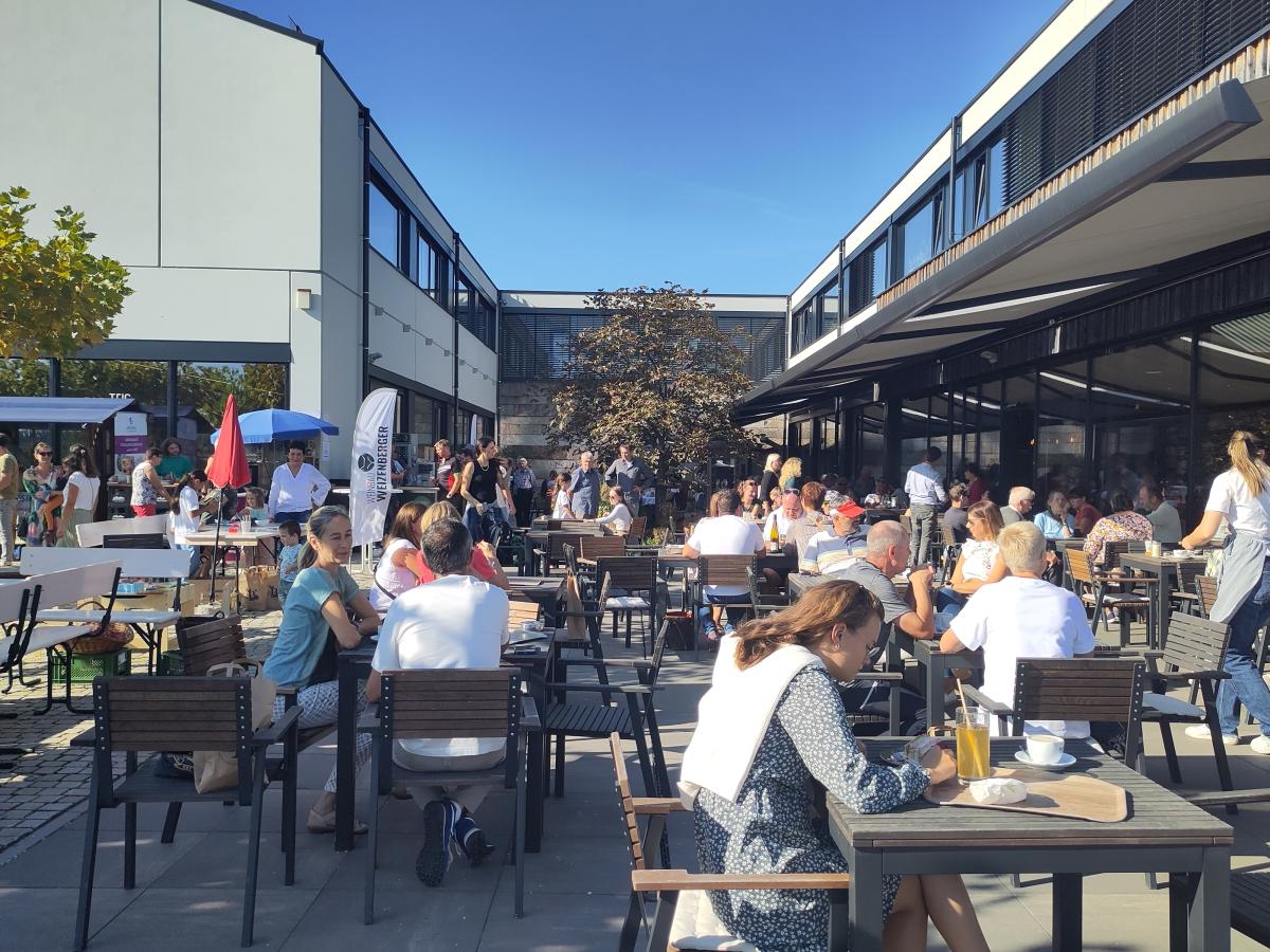 Innenhoffest bei der Biobäckerei Wagner