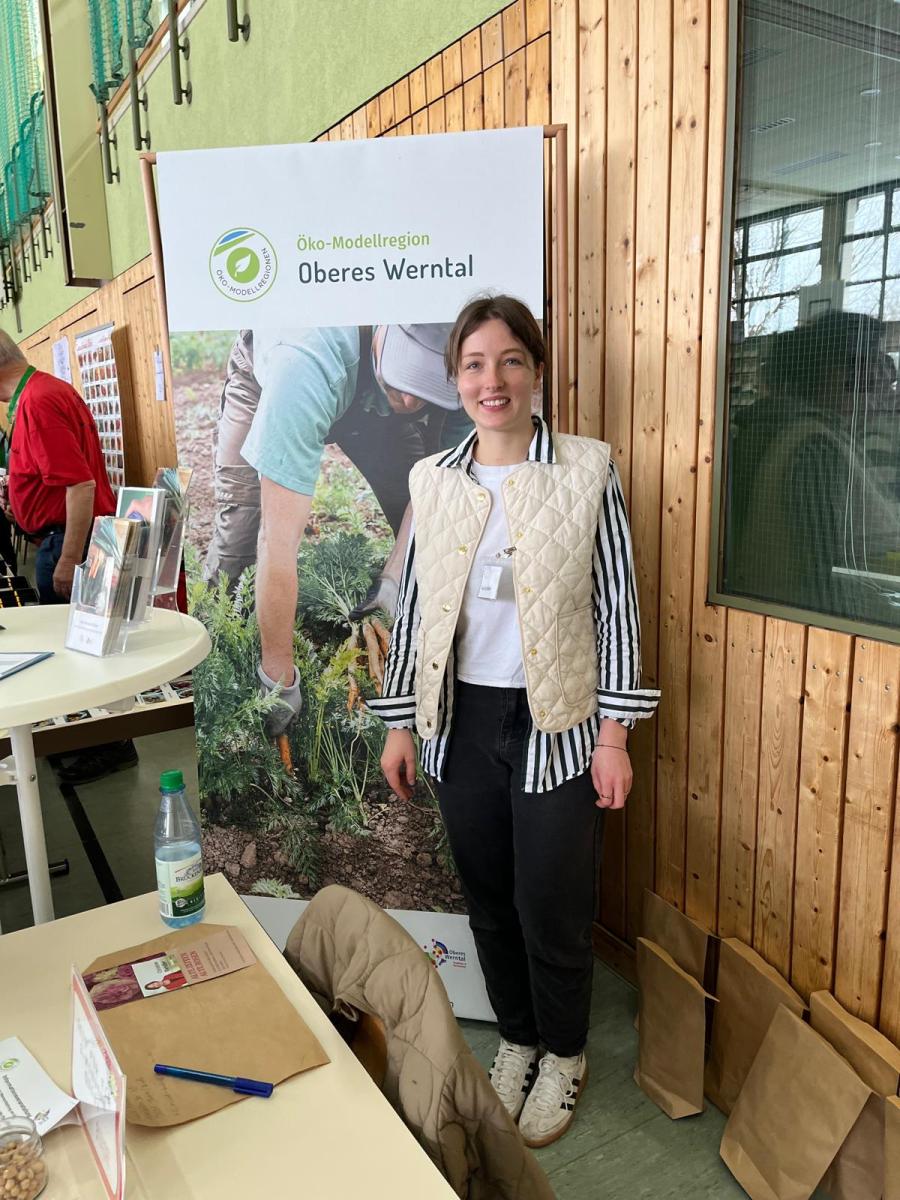 Projektmanagement der Öko-Modellregion auf dem Saatgutmarkt in Wasserlosen
