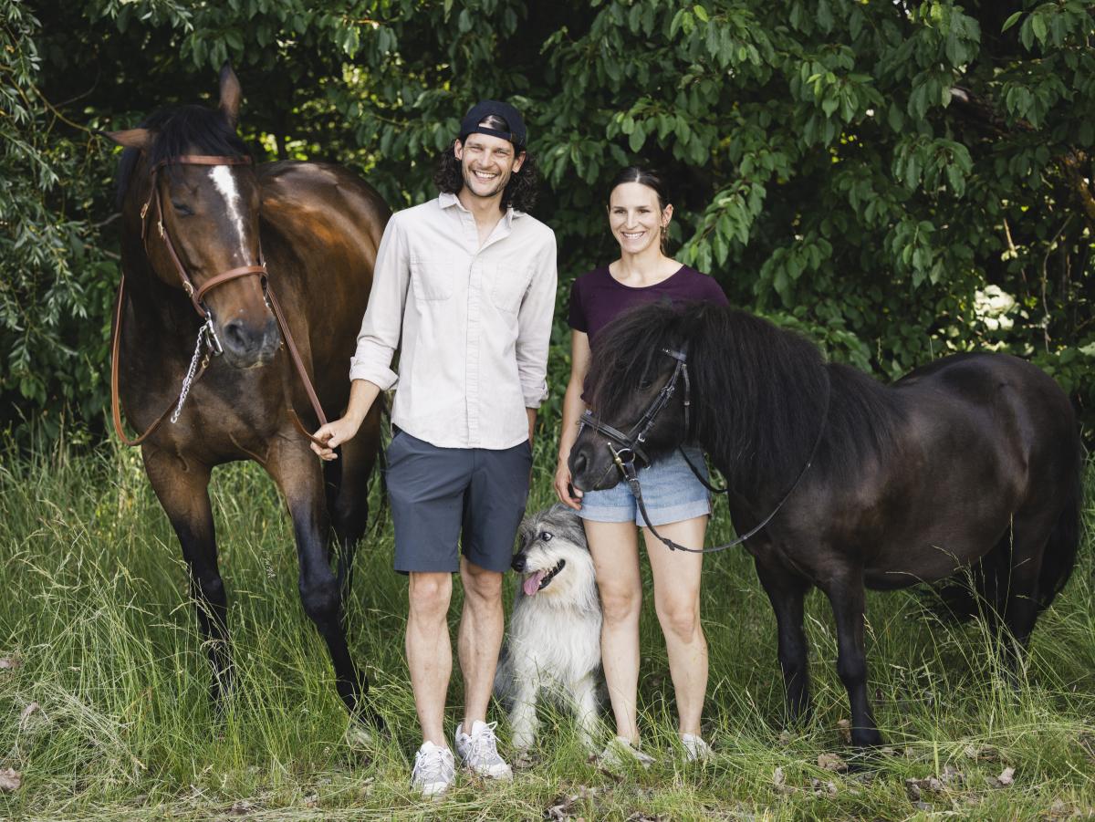 Peter und Steffi Riegg mit ihren Tieren