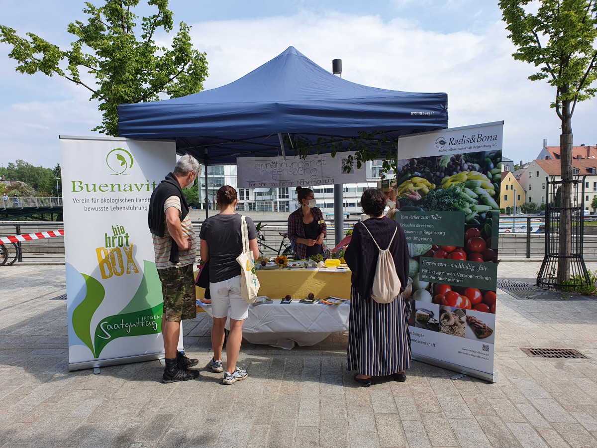 Radis&Bona eG auf dem 2. BioRegioMarkt Regensburg im Juni 2021