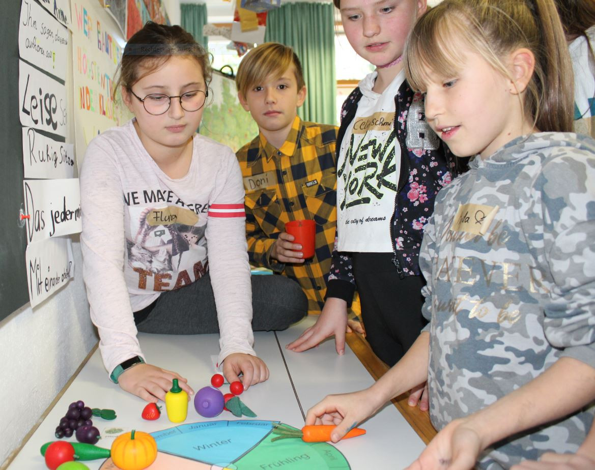 Kinder in der Schule