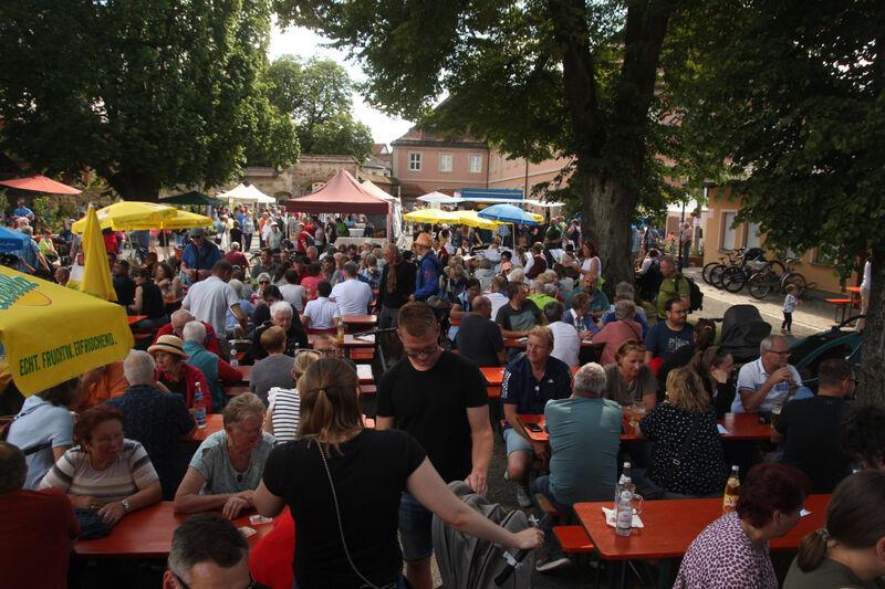 viele Besucher beim Umwelttag