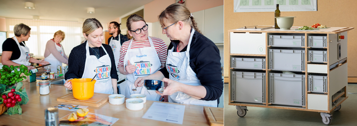 Linkes Bild: Mehrere Erwachsenen kochen in einer Küche. Rechtes Bild: Der Mobile Kochwagen aus Rollen, ausgestattet mit Kochplatten und Kunststoffkörben, die einen Klassensatz Kochutensilien enthalten.