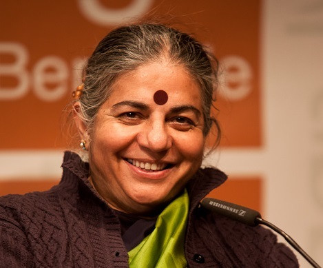 Vandana Shiva, Umweltaktivistin und Trägerin des "Alternativen Nobelpreises" spricht zum zweiten Mal in Neumarkt i.d.OPf.