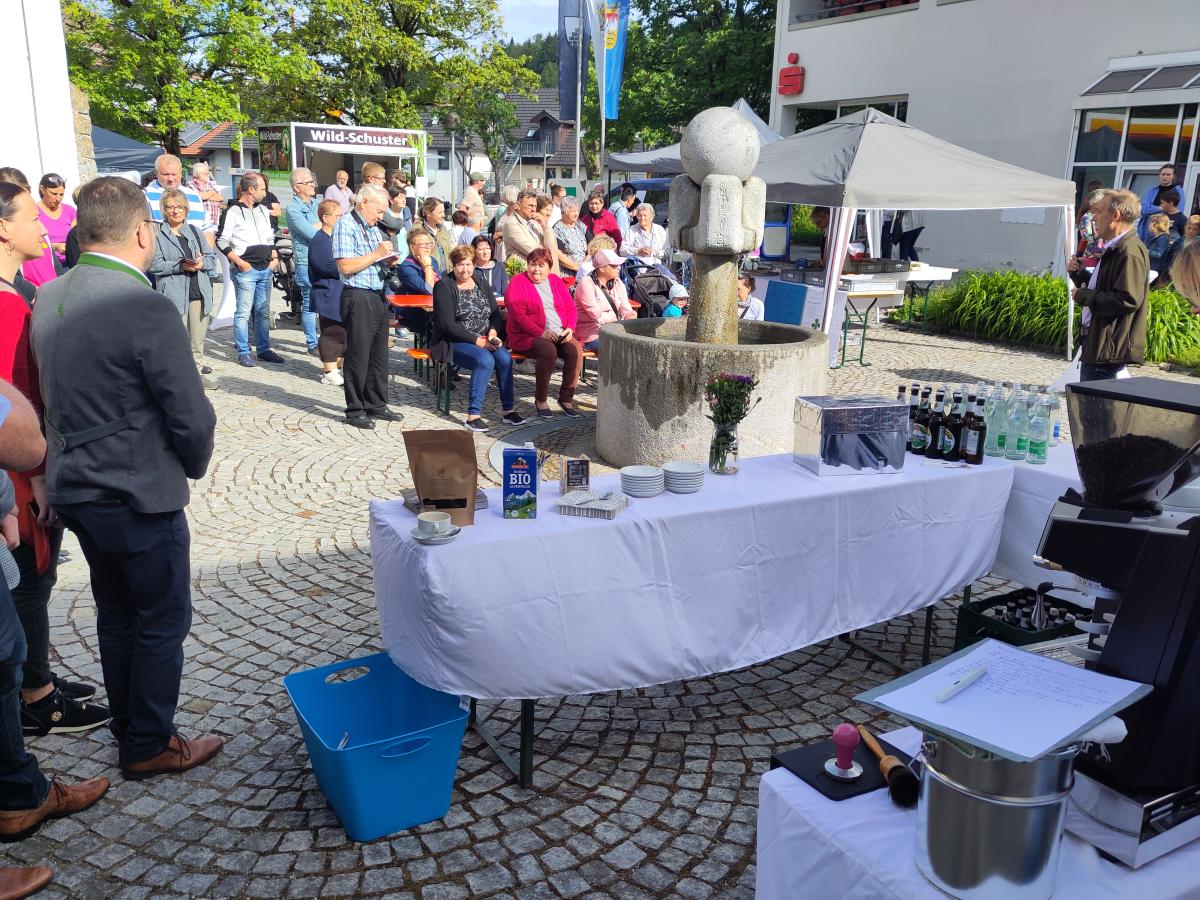 Eröffnungsrede des stellvertr. Landrat Koller am Bauernmarkt