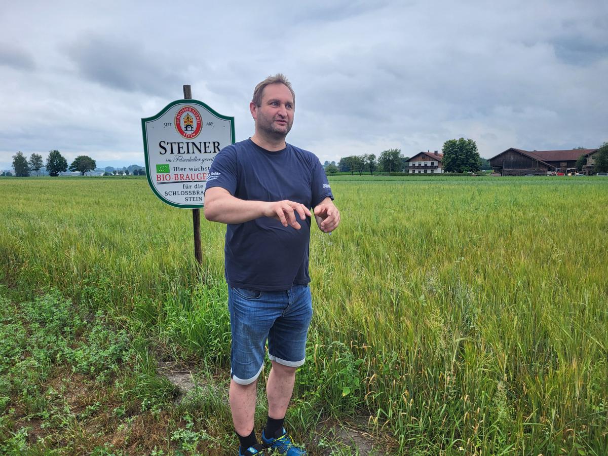 Biobauer Hans Kraller bei seinem Vortrag.